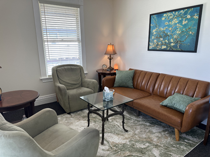 Office photo of Thriving Spirit Counseling office. Therapists in Ventura, therapists in Santa Barbara, Therapists for autism Ventura, Therapists for autism Santa Barbara, CenCal Therapist, Gold Coast Therapist